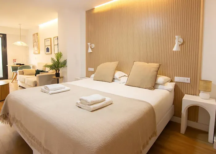 Rentalsevilla Paraiso شقة *